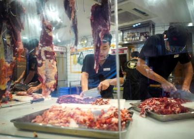 ممنوع کردن خوردن گوشت سگ و گربه در شنژن چین