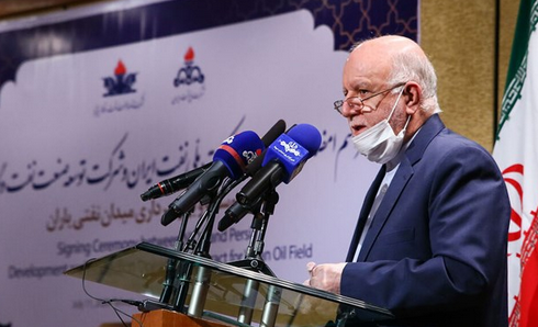 زنگنه: پروژه صادرات گاز به عراق تقویت خواهد شد، در غرب کارون 6 میلیارد دلار سرمایه گذاری کردیم