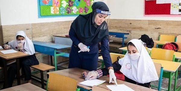 آخرین جزئیات ثبت نام دانش آموزان در مدارس، امسال یک میلیون آخرین جزئیات ثبت نام دانش آموزان در مدارس، سال جاری یک میلیون و 600 هزار کلاس اولی داریم