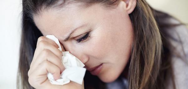 مزایای گریه کردن: چرا اشک ریختن هرازگاهی مفید است؟